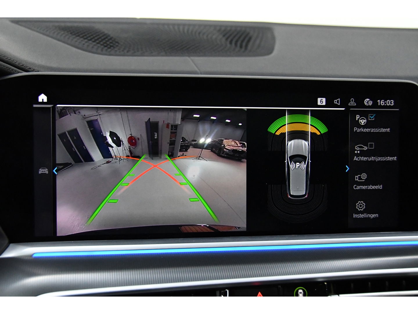 BMW X5 XDrive45e High Executive, Pano, Luchtvering, BTW