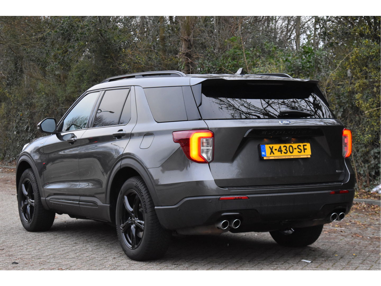 Ford Explorer 3.0 V6 EcoBoost PHEV 457 pk ST-Line 7-zits | Pano.dak | Massagestoelen | 360 gr.camera | Afn.trekhaak | Keyless | Carplay | Memorystoelen | Z+W banden