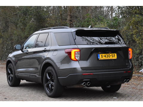 Ford Explorer 3.0 V6 EcoBoost PHEV 457 pk ST-Line 7-zits | Pano.dak | Massagestoelen | 360 gr.camera | Afn.trekhaak | Keyless | Carplay | Memorystoelen | Z+W banden