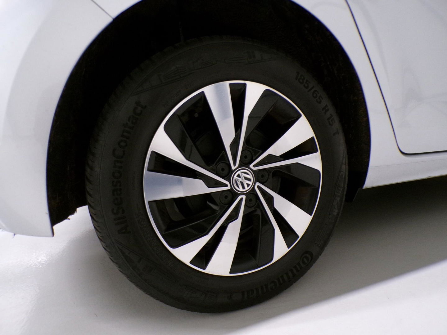 Volkswagen Polo 1.0 TSI Comfortline "Origineel NL!" Apple-Carplay Adaptive-Cruise Navigatie Airco Bluetooth DAB+ Garantie