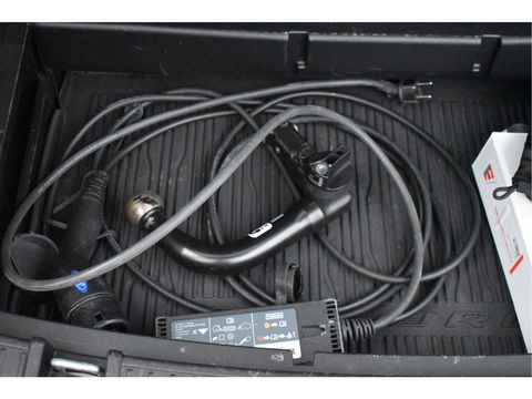 Ford Explorer 3.0 V6 EcoBoost PHEV 457 pk ST-Line 7-zits | Pano.dak | Massagestoelen | 360 gr.camera | Afn.trekhaak | Keyless | Carplay | Memorystoelen | Z+W banden