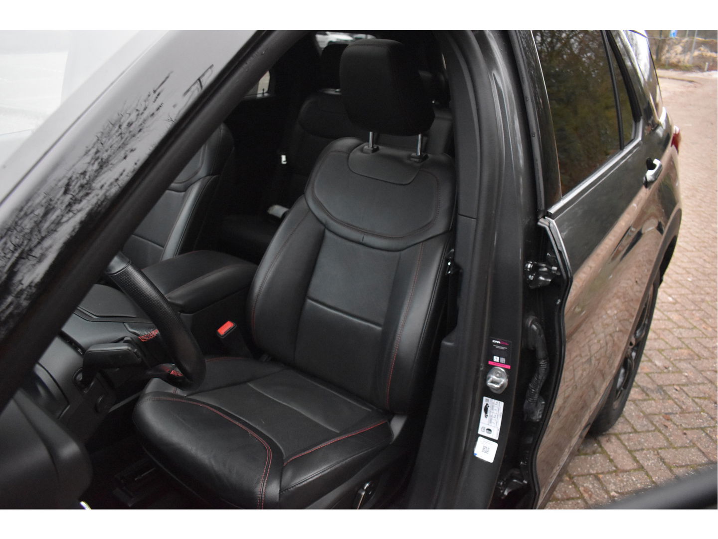 Ford Explorer 3.0 V6 EcoBoost PHEV 457 pk ST-Line 7-zits | Pano.dak | Massagestoelen | 360 gr.camera | Afn.trekhaak | Keyless | Carplay | Memorystoelen | Z+W banden