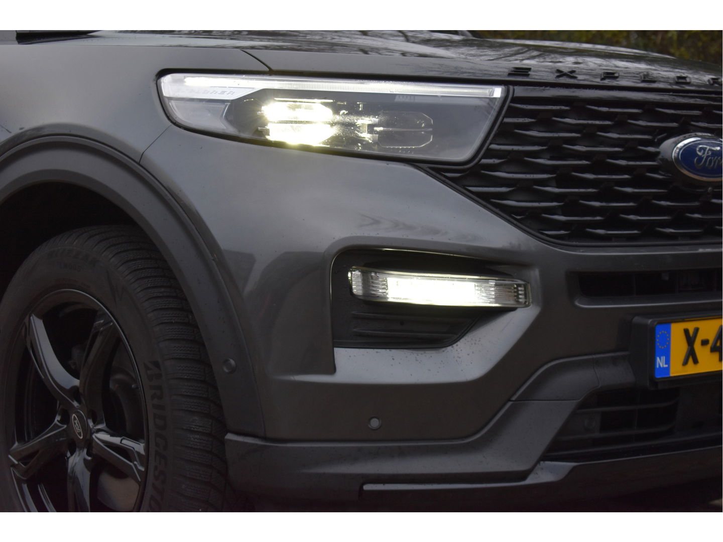 Ford Explorer 3.0 V6 EcoBoost PHEV 457 pk ST-Line 7-zits | Pano.dak | Massagestoelen | 360 gr.camera | Afn.trekhaak | Keyless | Carplay | Memorystoelen | Z+W banden