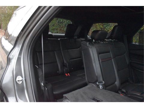 Ford Explorer 3.0 V6 EcoBoost PHEV 457 pk ST-Line 7-zits | Pano.dak | Massagestoelen | 360 gr.camera | Afn.trekhaak | Keyless | Carplay | Memorystoelen | Z+W banden