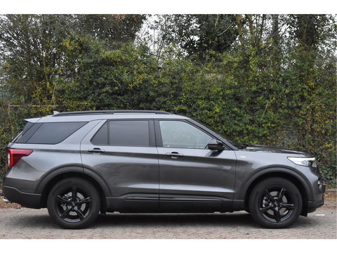Ford Explorer 3.0 V6 EcoBoost PHEV 457 pk ST-Line 7-zits | Pano.dak | Massagestoelen | 360 gr.camera | Afn.trekhaak | Keyless | Carplay | Memorystoelen | Z+W banden