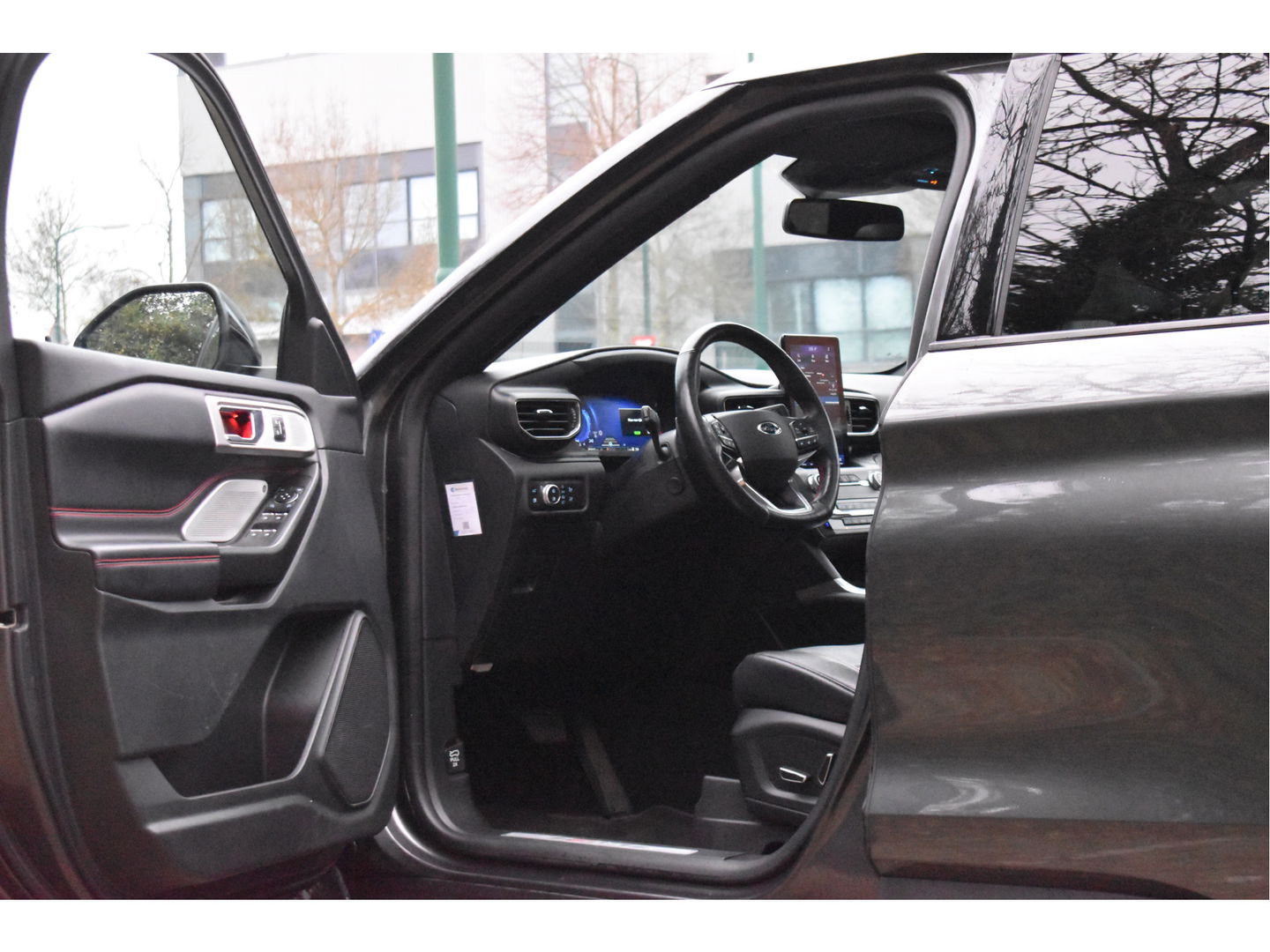 Ford Explorer 3.0 V6 EcoBoost PHEV 457 pk ST-Line 7-zits | Pano.dak | Massagestoelen | 360 gr.camera | Afn.trekhaak | Keyless | Carplay | Memorystoelen | Z+W banden