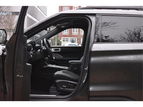 Ford Explorer 3.0 V6 EcoBoost PHEV 457 pk ST-Line 7-zits | Pano.dak | Massagestoelen | 360 gr.camera | Afn.trekhaak | Keyless | Carplay | Memorystoelen | Z+W banden