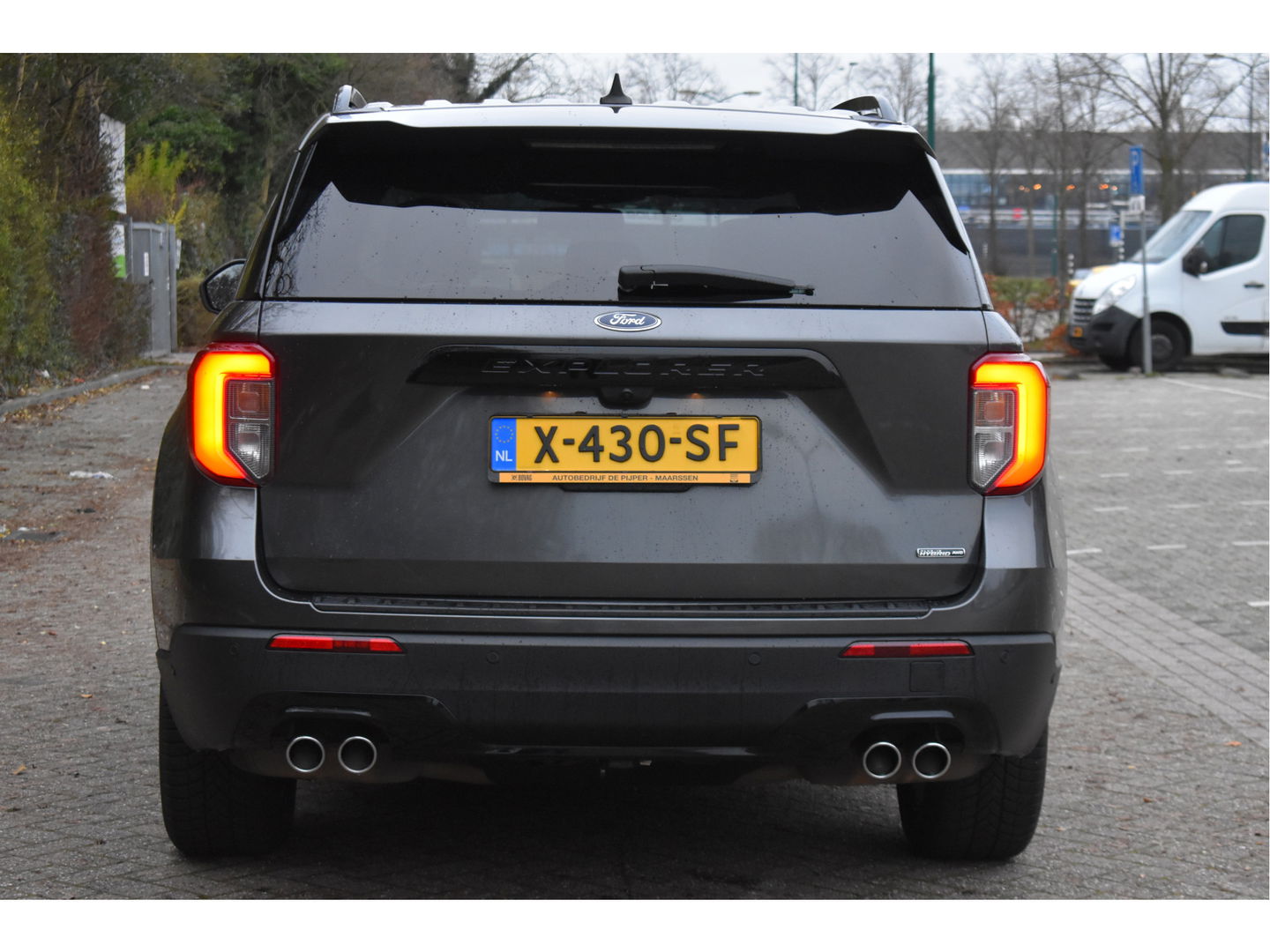 Ford Explorer 3.0 V6 EcoBoost PHEV 457 pk ST-Line 7-zits | Pano.dak | Massagestoelen | 360 gr.camera | Afn.trekhaak | Keyless | Carplay | Memorystoelen | Z+W banden