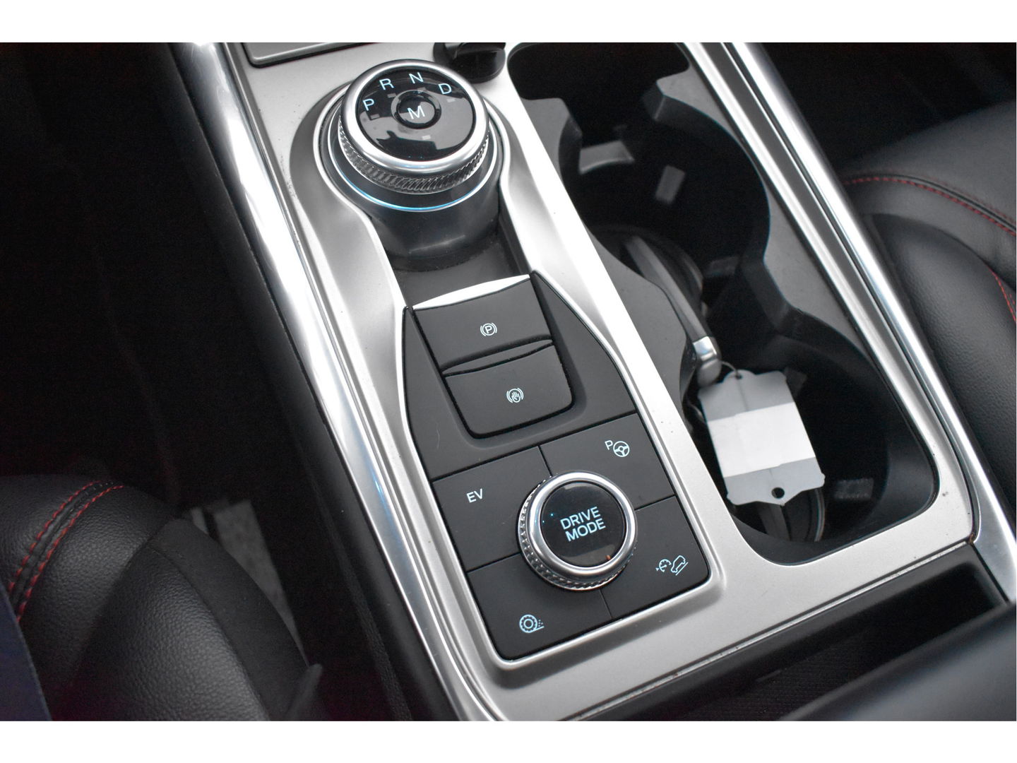 Ford Explorer 3.0 V6 EcoBoost PHEV 457 pk ST-Line 7-zits | Pano.dak | Massagestoelen | 360 gr.camera | Afn.trekhaak | Keyless | Carplay | Memorystoelen | Z+W banden