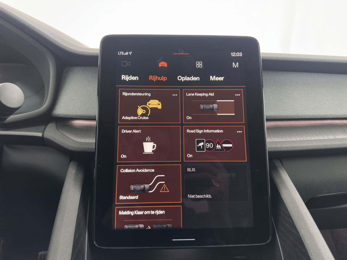 Polestar 2 Long Range Dual Motor Launch Edition 78kWh [ 3-Fase ] {SOH-92%} (INCL-BTW) *PANO | LEATHER | NAVI-FULLMAP | FULL-LED | BLIND-SPOT | KEYLESS | LANE-ASSIST | DIGI-COCKPIT | CARPLAY | DAB+ | HEATED-COMFORTSEATS | ECC | MEMORY-PACK | PDC | 20''ALU*