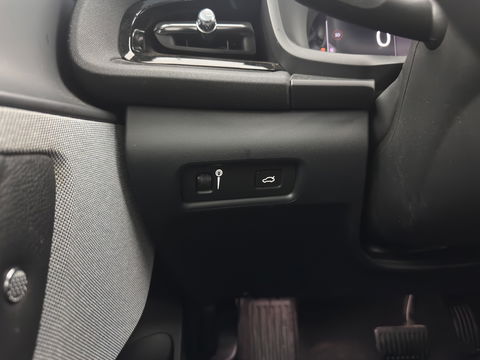 Polestar 2 Long Range Dual Motor Launch Edition 78kWh [ 3-Fase ] {SOH-92%} (INCL-BTW) *PANO | LEATHER | NAVI-FULLMAP | FULL-LED | BLIND-SPOT | KEYLESS | LANE-ASSIST | DIGI-COCKPIT | CARPLAY | DAB+ | HEATED-COMFORTSEATS | ECC | MEMORY-PACK | PDC | 20''ALU*