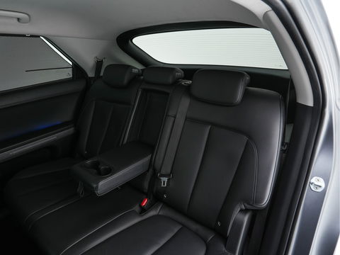 Hyundai IONIQ 5 Connect+ 73kWh [ 3-Fase ] {SOH-97%} (INCL-BTW) Aut *HEATPUMP | LEATHER | BOSE-AUDIO | FULL-LED | DIGI-COCKPIT | AMBIENT-LIGHT | DAB | SHIFT-PADDLES | HEAD-UP | NAVI-FULLMAP | KEYLESS | CAMERA | HEATED-COMFORTSEATS | ...