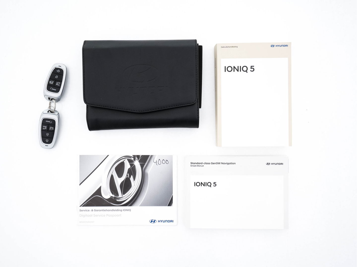 Hyundai IONIQ 5 Connect+ 73kWh [ 3-Fase ] {SOH-97%} (INCL-BTW) Aut *HEATPUMP | LEATHER | BOSE-AUDIO | FULL-LED | DIGI-COCKPIT | AMBIENT-LIGHT | DAB | SHIFT-PADDLES | HEAD-UP | NAVI-FULLMAP | KEYLESS | CAMERA | HEATED-COMFORTSEATS | ...