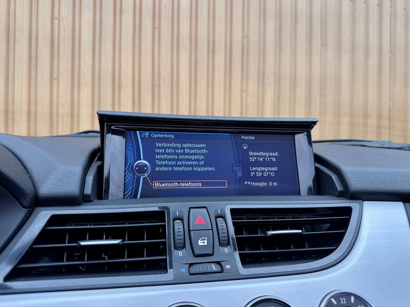 BMW Z4 Roadster sDrive18i Executive | Hardtop | Dealer Onderhouden | 2 Eigenaren | Cruise Control | Parkeersensoren | Stoelverwarming | Bluetooth | Lederen Bekleding | 19" Lichtmetaal |