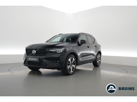 Volvo XC40 1.5 T5 Plug-in hybrid Plus Dark Facelift | Elek. stoelen +  geheugen | H&K Audio | Camera  | Stoel + stuurverw. |