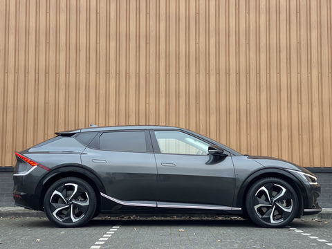 Kia Ev6 Plus 77.4 kWh | SoH 100% | Apple Carplay | Achteruitrijcamera | Parkeersensoren | Elektrische Stoelen | Stoelverwarming/verkoeling | DAB | Navigatie | Meridian | Stuurverwarming |