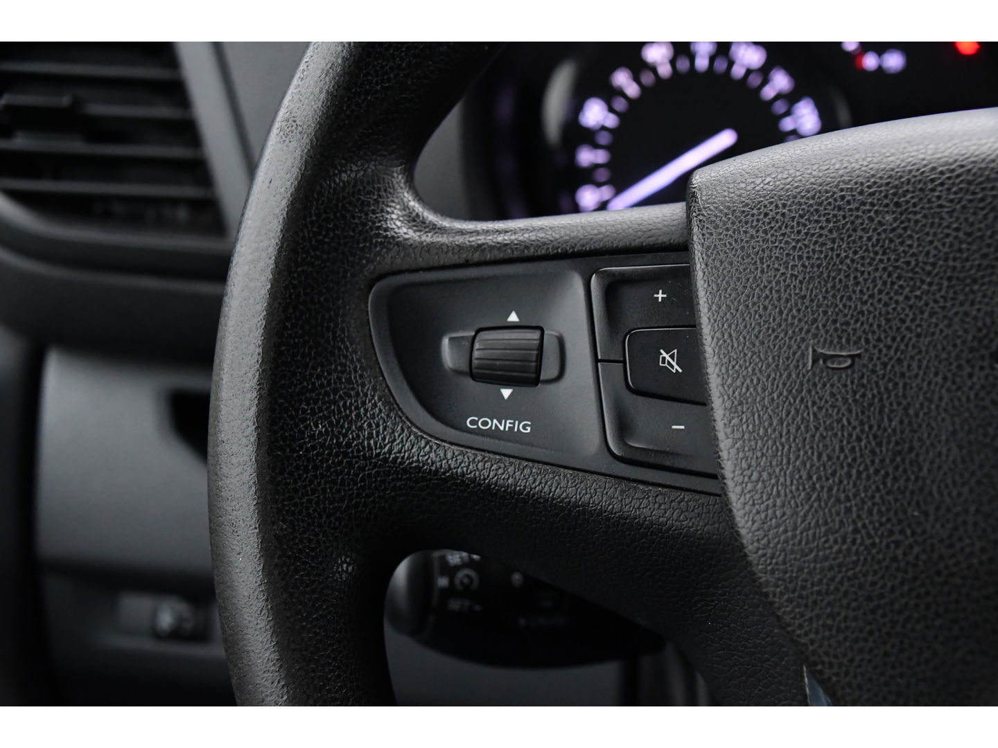 Opel Vivaro 2.0 CDTI L2H1 Edition 360 Camera, Cruise, Carplay, Leder, Multimedia, NAVI, Trekhaak, Uniek!