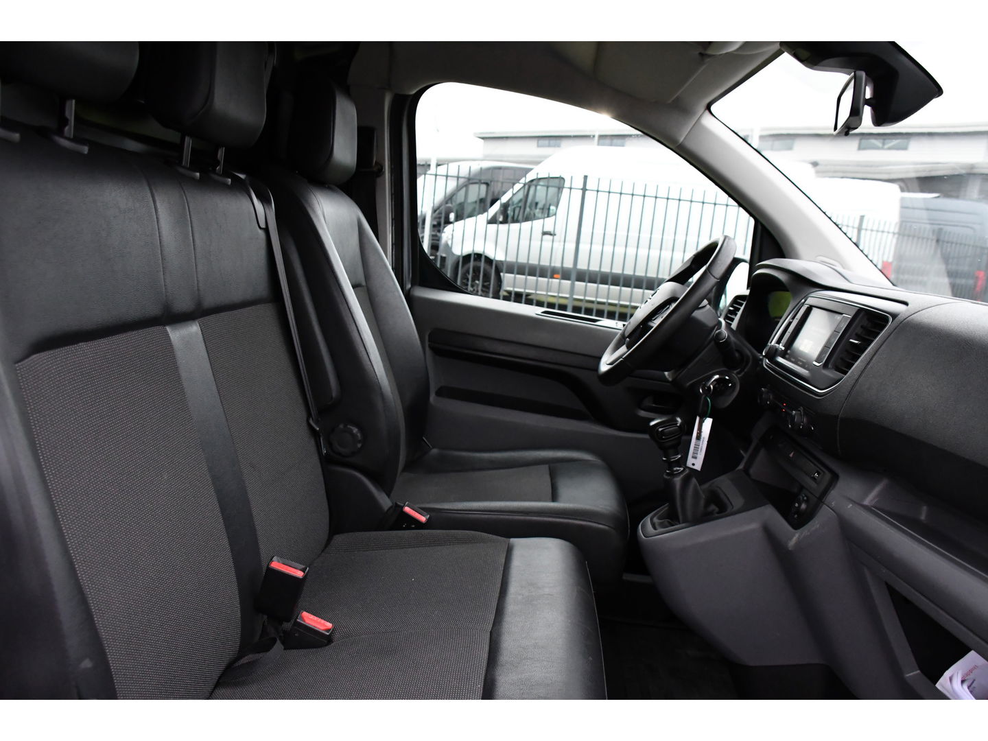 Opel Vivaro 2.0 CDTI L2H1 Edition 360 Camera, Cruise, Carplay, Leder, Multimedia, NAVI, Trekhaak, Uniek!