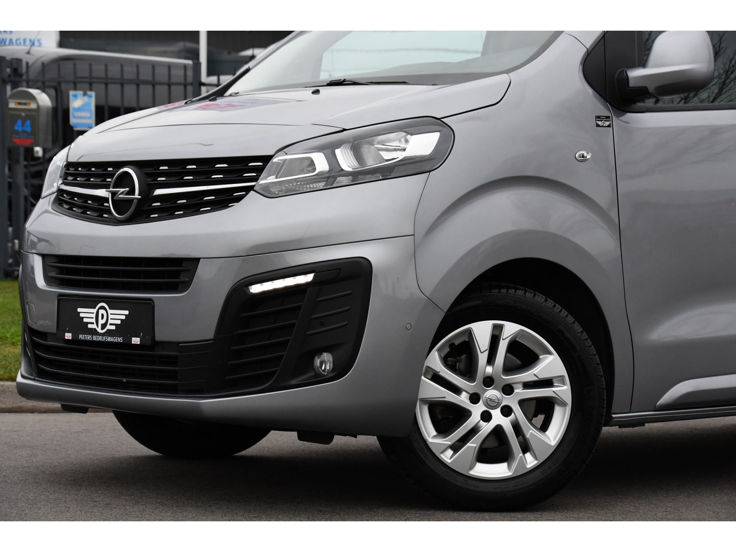 Opel Vivaro 2.0 CDTI L2H1 Edition 360 Camera, Cruise, Carplay, Leder, Multimedia, NAVI, Trekhaak, Uniek!