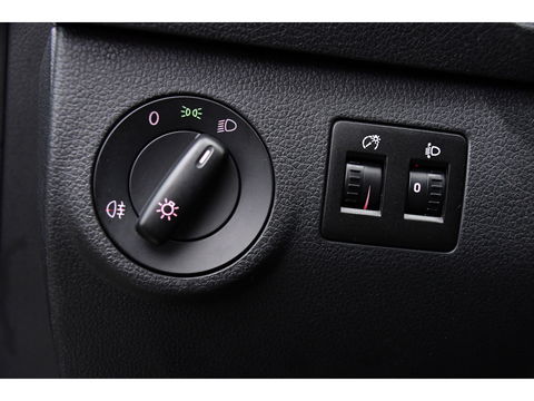 Volkswagen Caddy 2.0 TDI L1H1 BMT PB Edition Cruise, Carplay, Multimedia, 75pk, Airco, Trekhaak, Uniek!