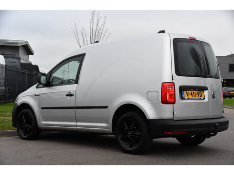 Volkswagen Caddy 2.0 TDI L1H1 BMT PB Edition Cruise, Carplay, Multimedia, 75pk, Airco, Trekhaak, Uniek!