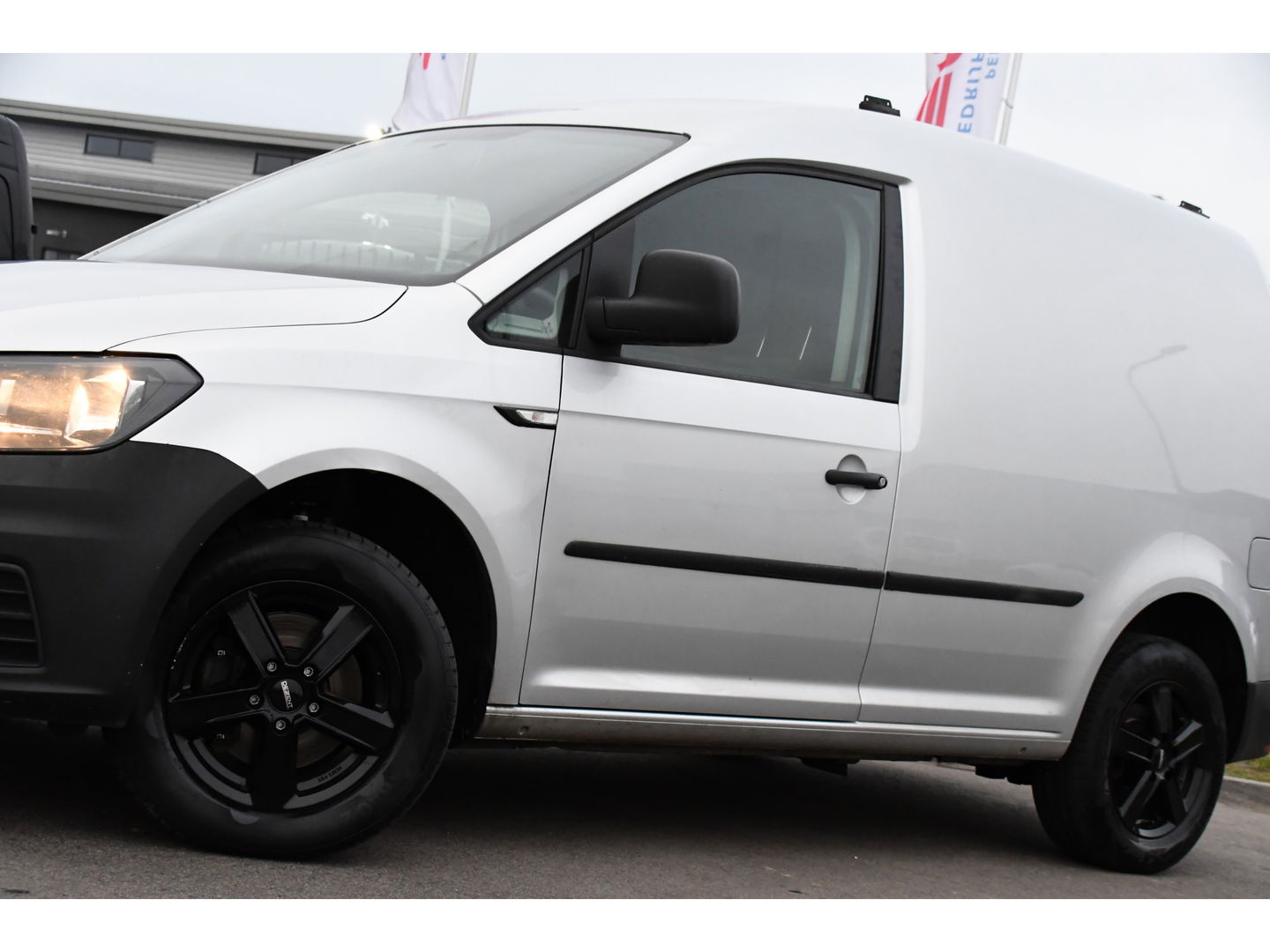 Volkswagen Caddy 2.0 TDI L1H1 BMT PB Edition Cruise, Carplay, Multimedia, 75pk, Airco, Trekhaak, Uniek!