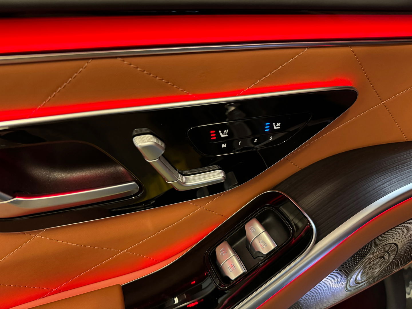 Mercedes-Benz S-Klasse 450 4MATIC Lang AMG Pano|HuD|Massage