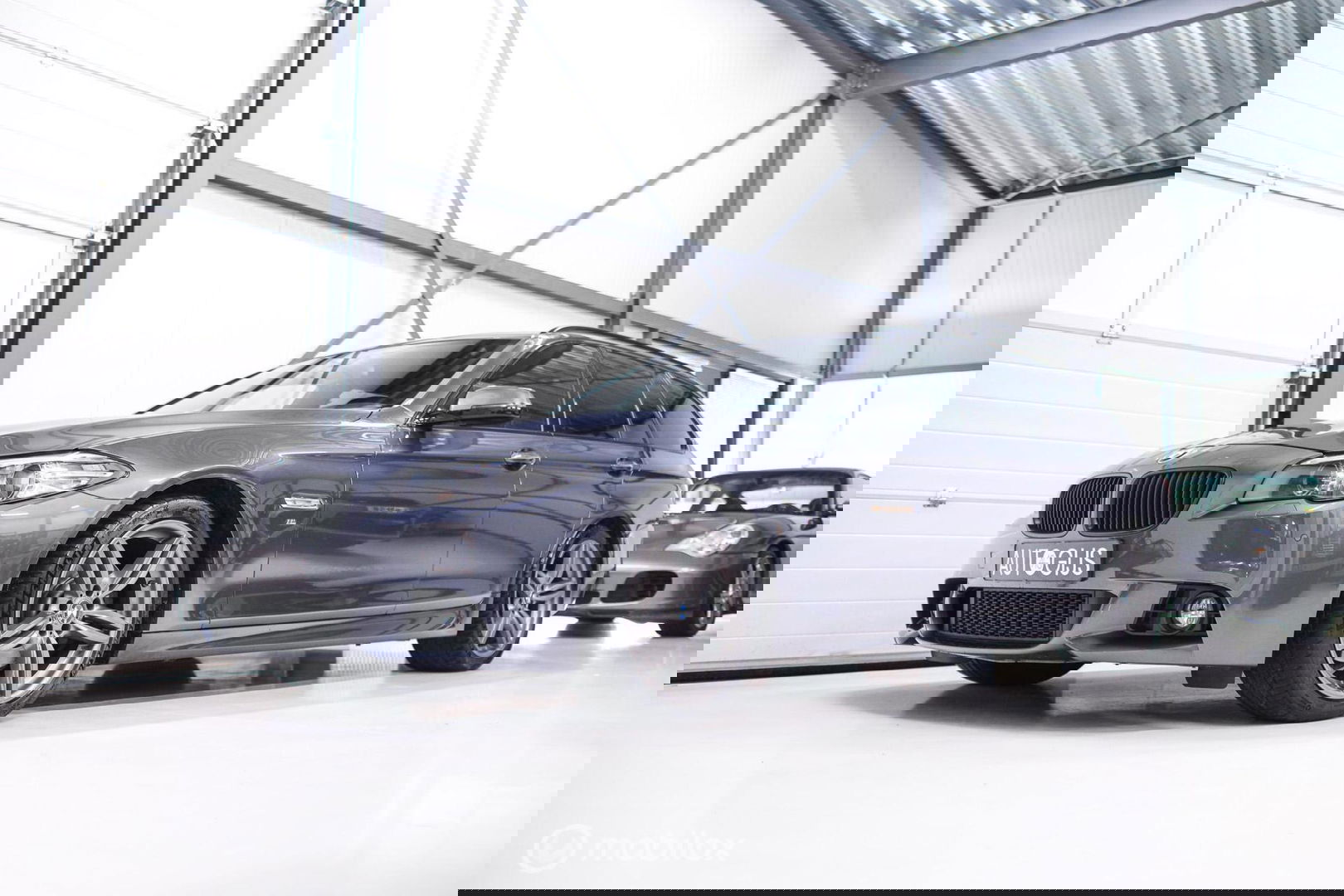 BMW 5 Serie Touring 520i M Sport Edition High Exe LCI | Leder | Memory | Comfortseats | M pakket | Sportonderstel | Zeer mooi |