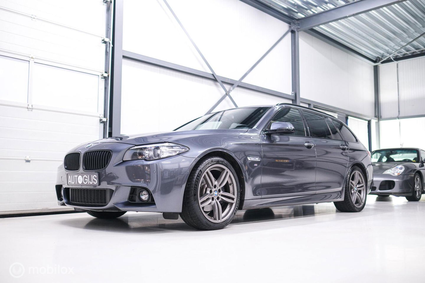 BMW 5 Serie Touring 520i M Sport Edition High Exe LCI | Leder | Memory | Comfortseats | M pakket | Sportonderstel | Zeer mooi |