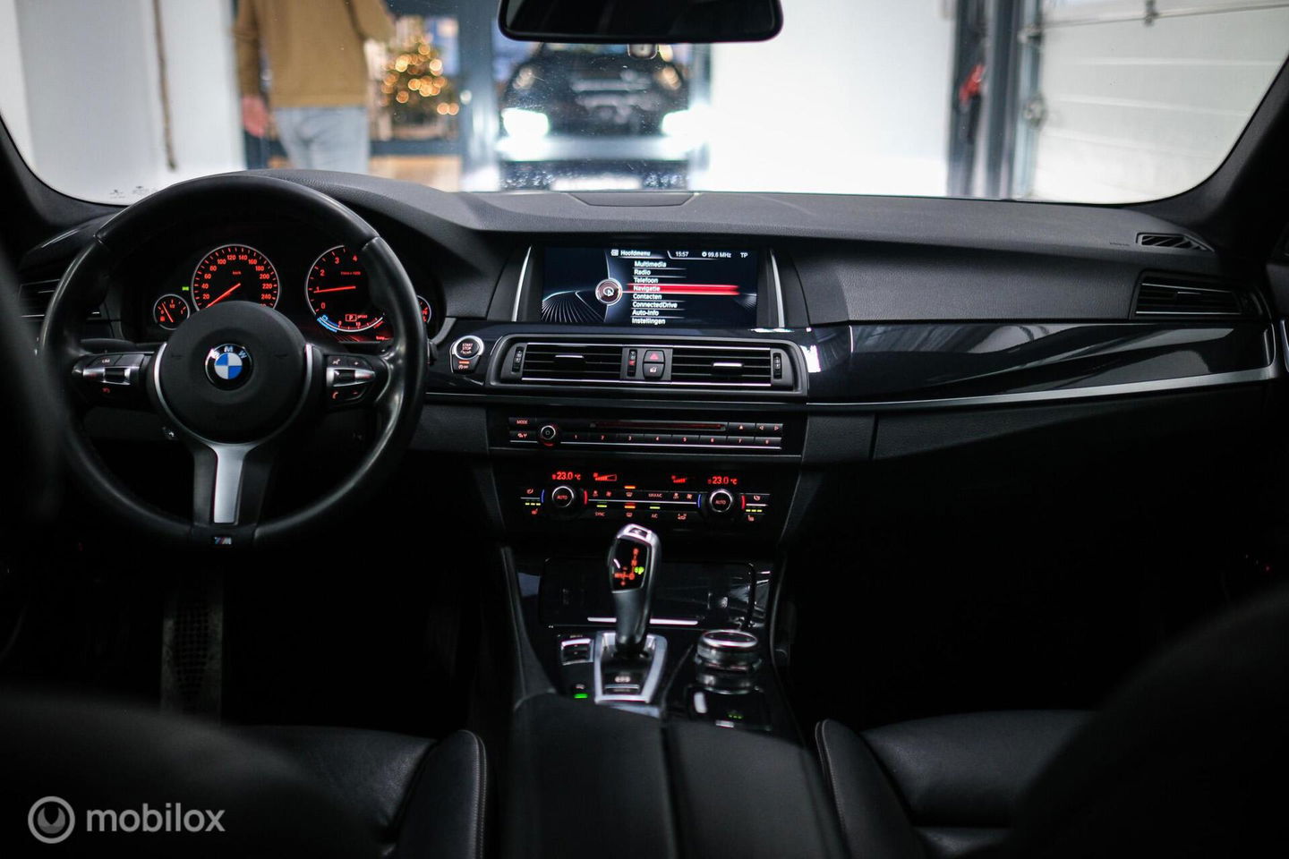 BMW 5 Serie Touring 520i M Sport Edition High Exe LCI | Leder | Memory | Comfortseats | M pakket | Sportonderstel | Zeer mooi |