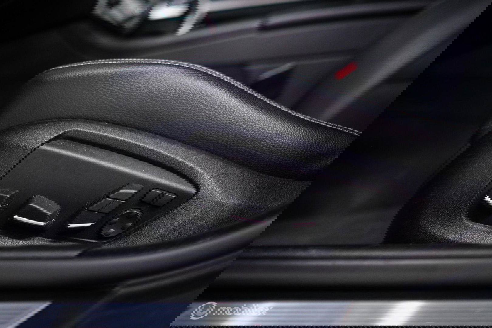 BMW 5 Serie Touring 520i M Sport Edition High Exe LCI | Leder | Memory | Comfortseats | M pakket | Sportonderstel | Zeer mooi |