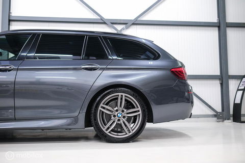 BMW 5 Serie Touring 520i M Sport Edition High Exe LCI | Leder | Memory | Comfortseats | M pakket | Sportonderstel | Zeer mooi |