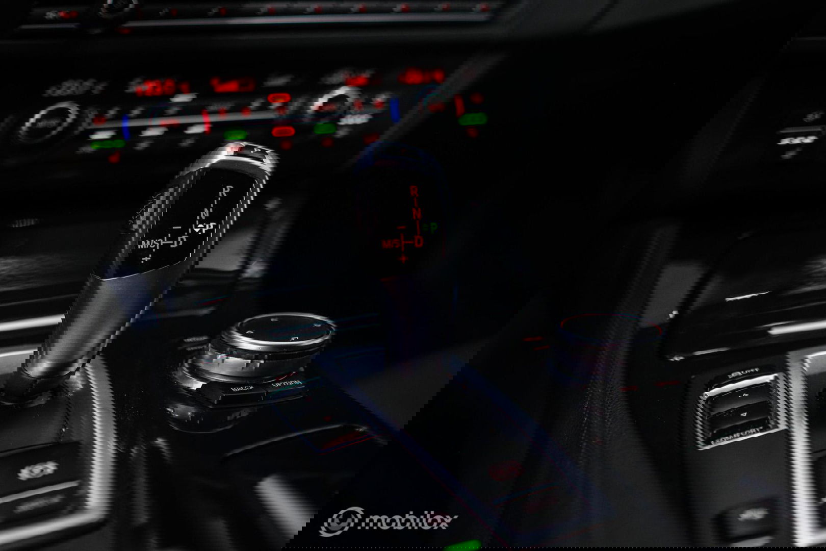 BMW 5 Serie Touring 520i M Sport Edition High Exe LCI | Leder | Memory | Comfortseats | M pakket | Sportonderstel | Zeer mooi |