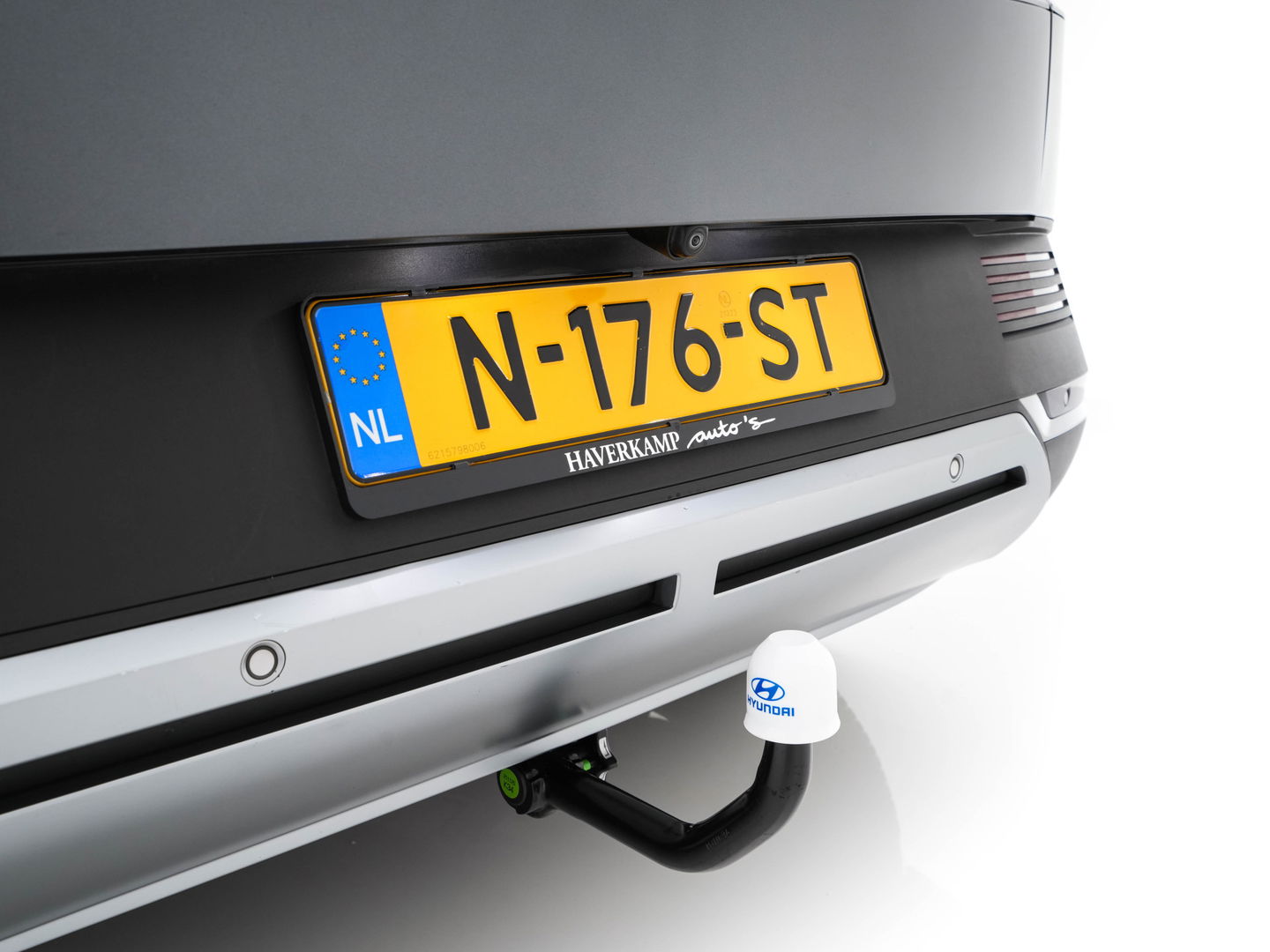 Hyundai IONIQ 5 Connect+ 73kWh [ 3-Fase ] {SOH-97%} (INCL-BTW) Aut *HEATPUMP | LEATHER | BOSE-AUDIO | FULL-LED | DIGI-COCKPIT | AMBIENT-LIGHT | DAB | SHIFT-PADDLES | HEAD-UP | NAVI-FULLMAP | KEYLESS | CAMERA | HEATED-COMFORTSEATS | ...