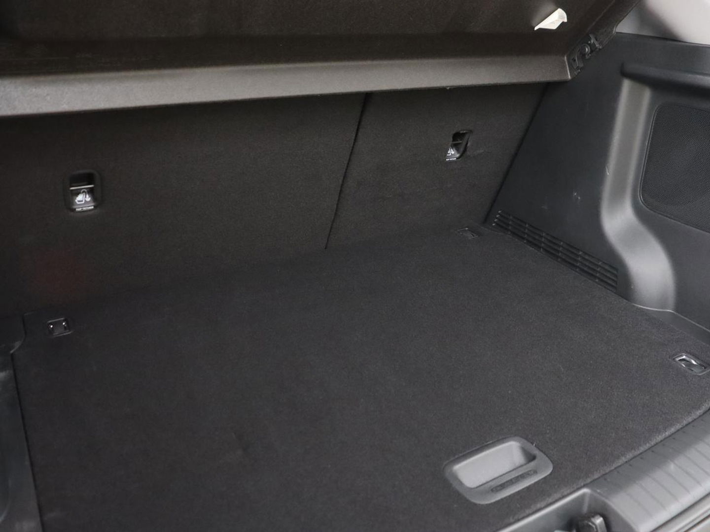 Hyundai KONA EV Business 64 kWh | 3-Fase | Stoelverwarming | Climate control | Adaptive cruise control | Camera | HUD