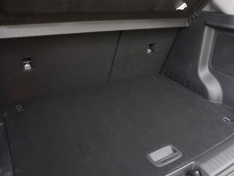 Hyundai KONA EV Business 64 kWh | 3-Fase | Stoelverwarming | Climate control | Adaptive cruise control | Camera | HUD