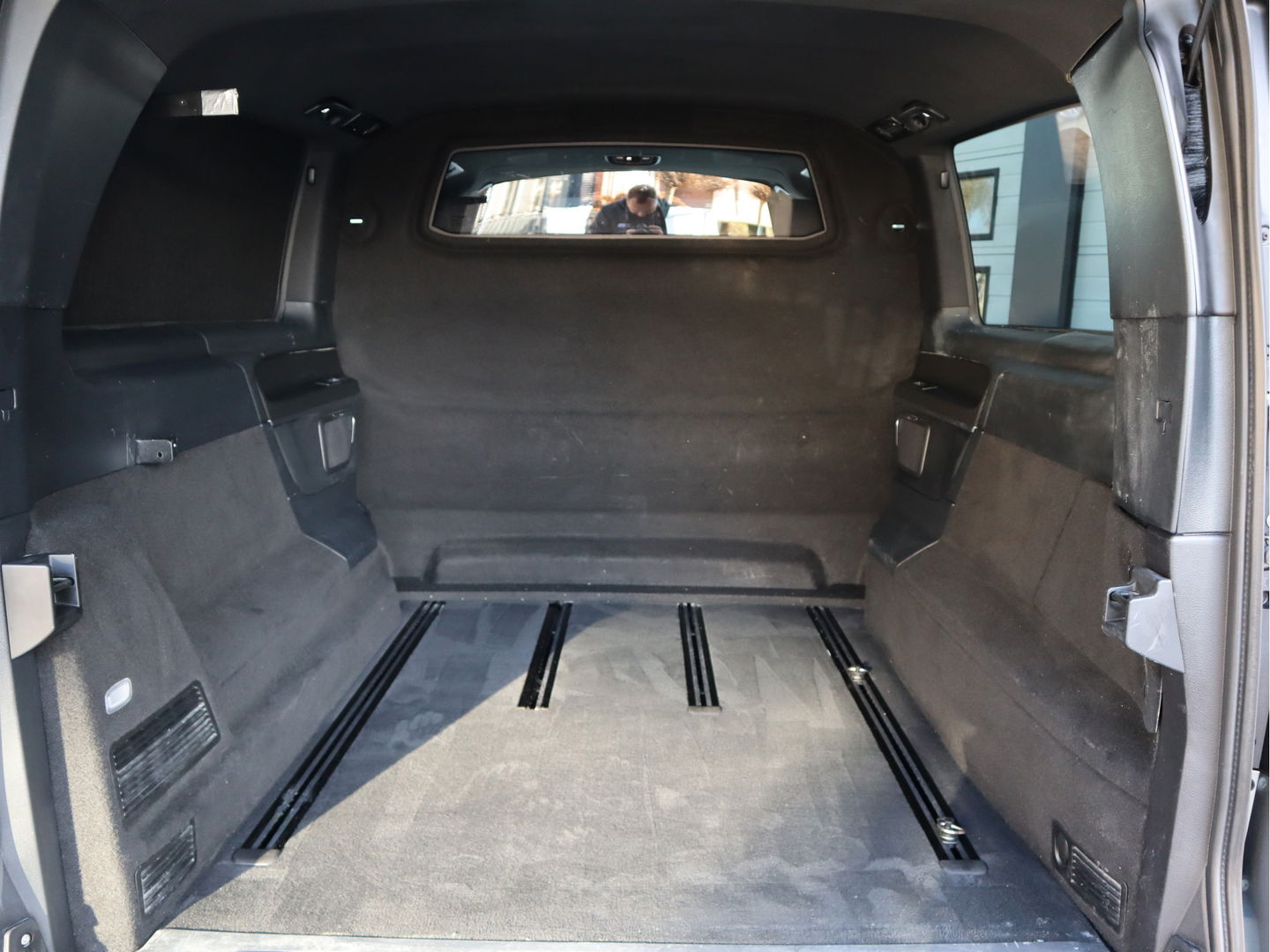 Mercedes-Benz V-Klasse 300d L3 4-MATIC Extra Lang DC 5 Pers - AMG - Trekhaak - ACC