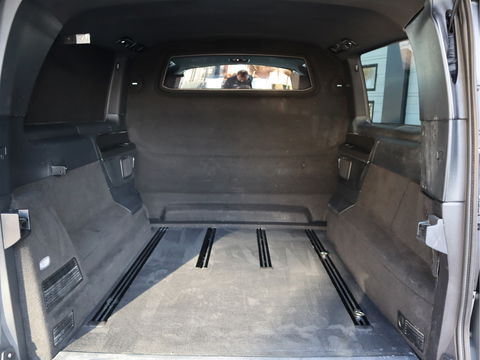 Mercedes-Benz V-Klasse 300d L3 4-MATIC Extra Lang DC 5 Pers - AMG - Trekhaak - ACC