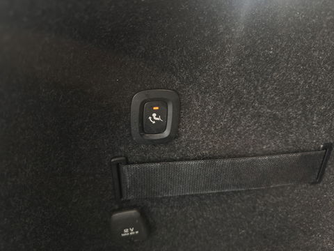 Polestar 2 Long Range Dual Motor Launch Edition 78kWh [ 3-Fase ] {SOH-92%} (INCL-BTW) *PANO | LEATHER | NAVI-FULLMAP | FULL-LED | BLIND-SPOT | KEYLESS | LANE-ASSIST | DIGI-COCKPIT | CARPLAY | DAB+ | HEATED-COMFORTSEATS | ECC | MEMORY-PACK | PDC | 20''ALU*