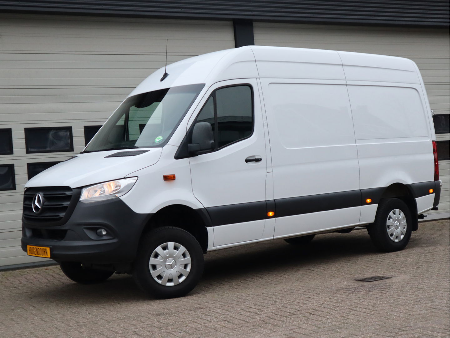 Mercedes-Benz Sprinter 316 CDI 4x4 Automaat Euro 6 L2H2 - MBUX - BW Inrichting - Standkachel