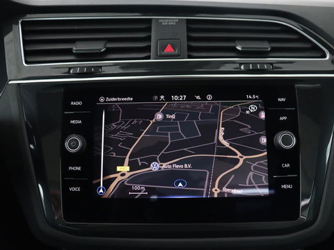 Volkswagen Tiguan 1.4 TSI eHybrid R-Line | Panoramadak | Keyless | Camera | Adaptive cruise control | Carplay | Privacy glass