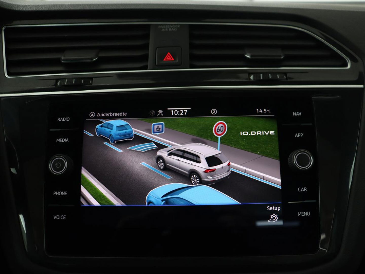 Volkswagen Tiguan 1.4 TSI eHybrid R-Line | Panoramadak | Keyless | Camera | Adaptive cruise control | Carplay | Privacy glass