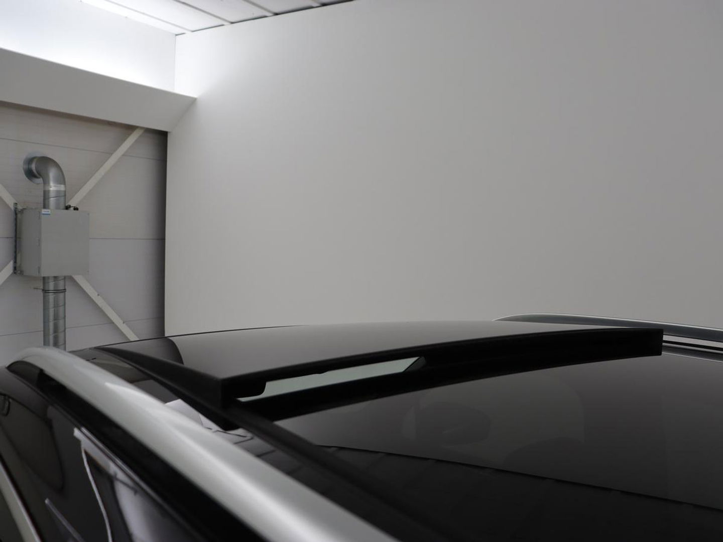 Volkswagen Tiguan 1.4 TSI eHybrid R-Line | Panoramadak | Keyless | Camera | Adaptive cruise control | Carplay | Privacy glass