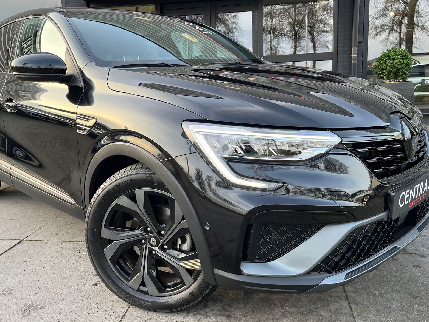 Renault Arkana 1.6 E-Tech hybrid 145 E-Tech engineered|Carbon|Camera|ACC|Leder|Carplay|Keyless