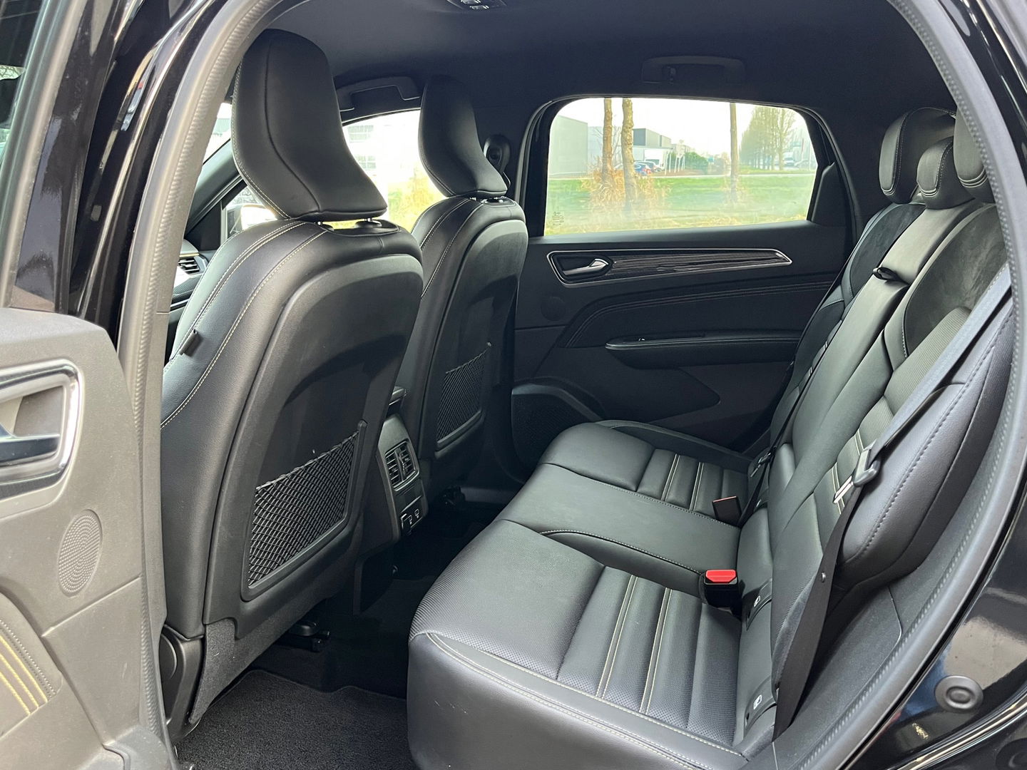 Renault Arkana 1.6 E-Tech hybrid 145 E-Tech engineered|Carbon|Camera|ACC|Leder|Carplay|Keyless