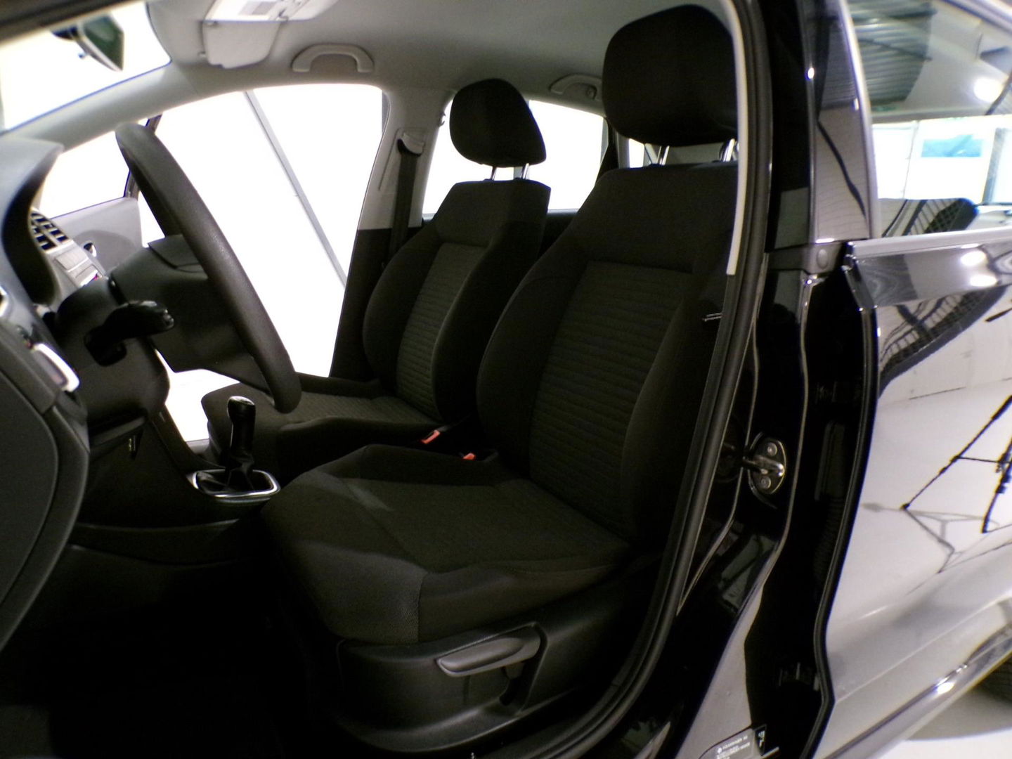 Volkswagen Polo 1.2 TSI 105PK Comfortline "Origineel NL!" "Nieuwe ketting" "1e eigenaar" Garantie Airco Cruise Apple-Carplay