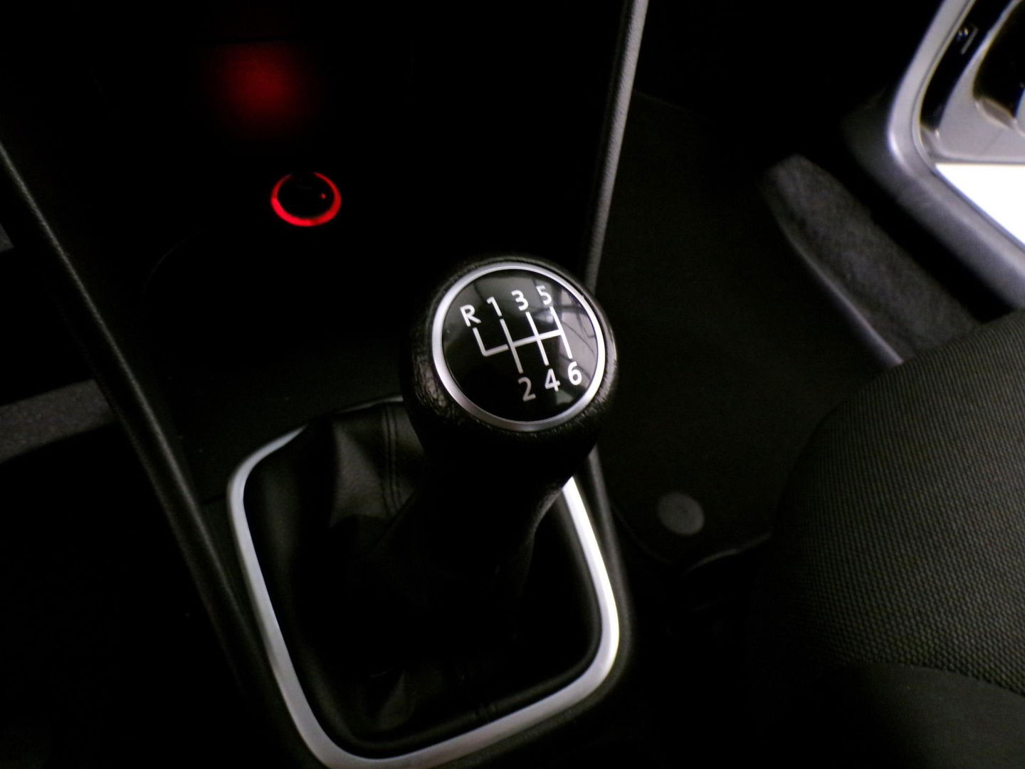 Volkswagen Polo 1.2 TSI 105PK Comfortline "Origineel NL!" "Nieuwe ketting" "1e eigenaar" Garantie Airco Cruise Apple-Carplay