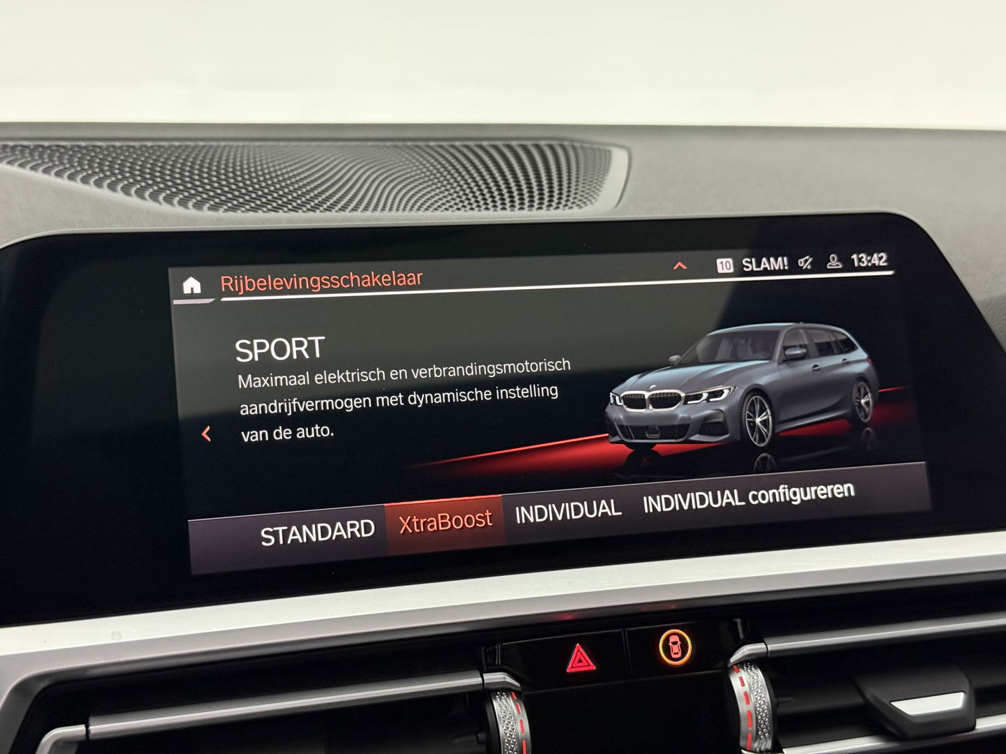 BMW 3-serie 330e xDrive Touring M-Sport | SOH: 91% | Pano | H/K | Memory | Trekh. | Stoel/Stuur verw. | Sfeer | Virtual | Camera | Carplay | Adap. Cruise