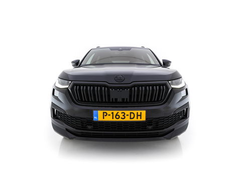 Škoda Kodiaq 1.5 TSI Sportline Business [ 7-Pers. ] (INCL-BTW) Aut. *LEATHER-MICROFIBRE | FULL-LED | ADAPTIVE-CRUISE | MEMORY-PACK | DIGI-COCKPIT | NAVI-FULLMAP | CAMERA | DAB+ | AMBIENT-LIGHT | KEYLESS | CARPLAY | PRIVACY-GLASS| TOWBAR | 20''