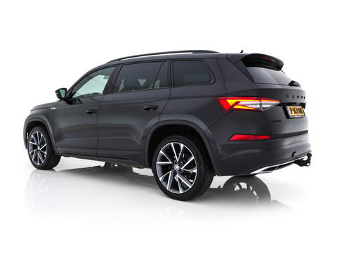 Škoda Kodiaq 1.5 TSI Sportline Business [ 7-Pers. ] (INCL-BTW) Aut. *LEATHER-MICROFIBRE | FULL-LED | ADAPTIVE-CRUISE | MEMORY-PACK | DIGI-COCKPIT | NAVI-FULLMAP | CAMERA | DAB+ | AMBIENT-LIGHT | KEYLESS | CARPLAY | PRIVACY-GLASS| TOWBAR | 20''